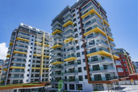 Lägenhet  i Mahmutlar, Antalya, Turkiet Nr. 103115