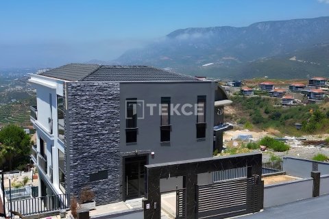3+2 Villa i Alanya, Antalya, Turkiet Nr. 237437 - 9