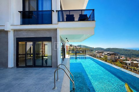 3+2 Villa i Alanya, Antalya, Turkiet Nr. 237437 - 26