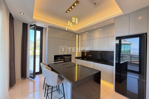 3+2 Villa i Alanya, Antalya, Turkiet Nr. 237437 - 16