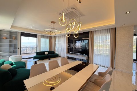 3+2 Villa i Alanya, Antalya, Turkiet Nr. 237437 - 12