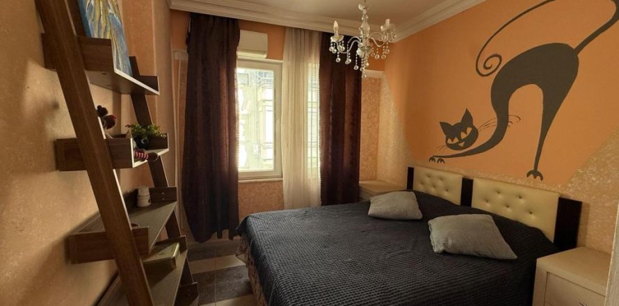 Lejlighed i Mahmutlar, Antalya, Tyrkiet Nr. 228103
