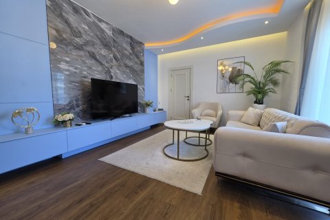 2+1 Leilighet  i Mahmutlar, Antalya, Tyrkia Nr. 225162 - 3