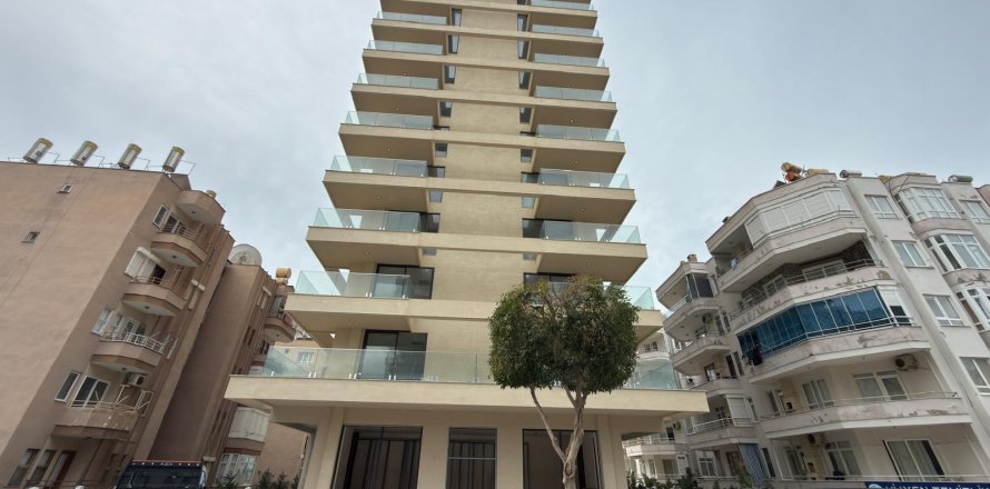 1+1 Leilighet  i Mahmutlar, Antalya, Tyrkia Nr. 225165