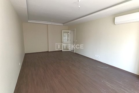 Продажа квартиры в Эсеньюрте, Стамбуле, Турция 3+1, 155м2, №225159 – фото 19