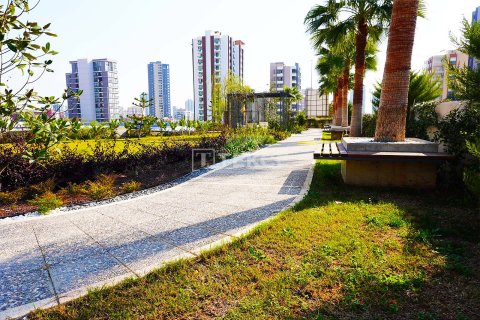3+1 Wohnung in Mersin, Türkei Nr. 213474 - 9