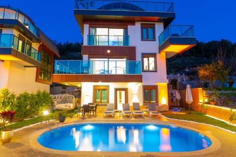 5+1 Villa  i Antalya, Tyrkiet Nr. 222905