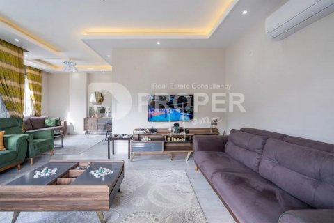 Penthouse for sale in Oba, Antalya, Turkey, 200m2, No. 102594 – photo 12
