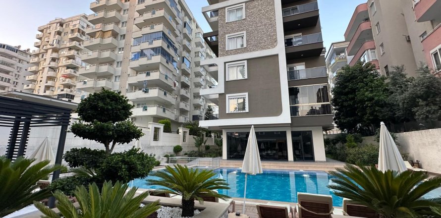 Daire  1+1  Mahmutlar, Antalya, Türkiye №232167