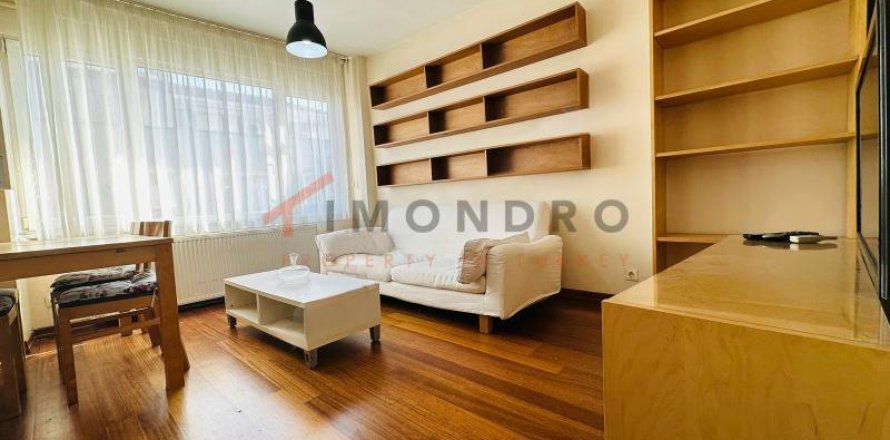 2+1 Apartment in Besiktas, Istanbul, Turkey No. 219987