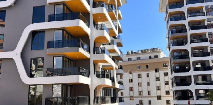 Apartment  in Tosmur, Alanya, Antalya, Turkey No. 211847