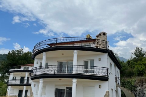 7+2 Villa  in Oba, Antalya, Türkei Nr. 218437