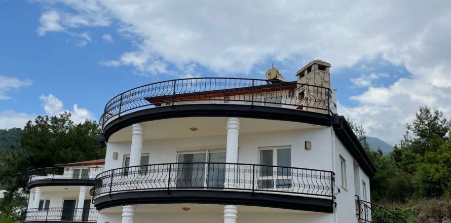 7+2 Villa i Oba, Antalya, Turkiet Nr. 218437