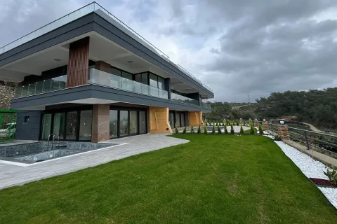 4+2 Lejlighed  i Alanya, Antalya, Tyrkiet Nr. 223601