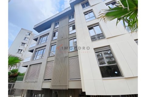 Продажа квартиры в Бешикташе, Стамбуле, Турция 2+1, 90м2, №219828 – фото 2