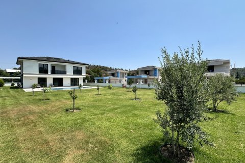 Продажа виллы  в Кемере, Анталье, Турция 4+1, 300м2, №215932 – фото 4