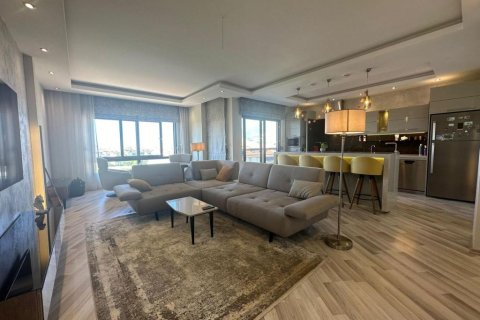 Daire   Oba, Antalya, Türkiye №212977