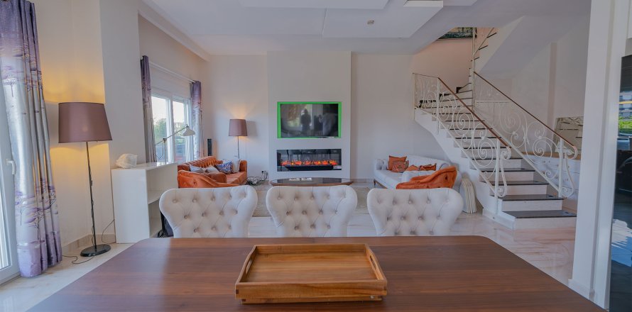 3+2 Lejlighed  i Kestel, Antalya, Tyrkiet Nr. 218377