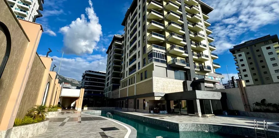 1+0 Lejlighed  i Mahmutlar, Antalya, Tyrkiet Nr. 227248
