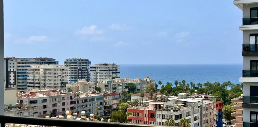 آپارتمان در Alanya ، ترکیه 1 خوابه ، 75 متر مربع. شماره 216750