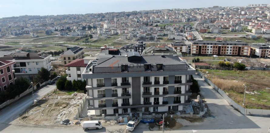Квартира 2+1 в Бейликдюзю, Стамбул, Турция №221724
