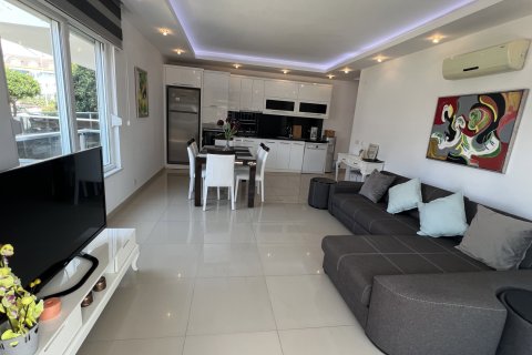 2+1 Apartment  in Oba, Antalya, Turkey No. 222360