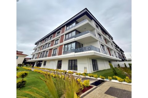 3+1 Lägenhet  i Beylikduezue, istanbul, Turkiet Nr. 225181