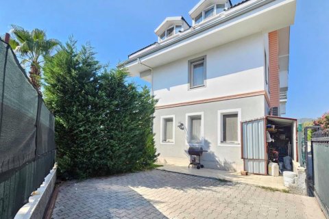 ویلا در  Fethiye ، ترکیه 5 خوابه ، 180 متر مربع.  شماره 213754 - 2