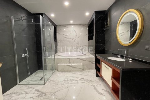 Продажа квартиры  в Трабзоне, Турция 4+1, 255м2, №215698 – фото 22