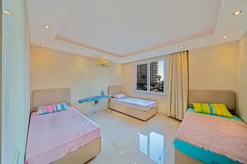 Продажа квартиры  в Аланье, Анталье, Турция 2+1, 120м2, №223766 – фото 11