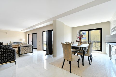 Apartment for sale in Alanya, Antalya, Turkey, 3 bedrooms, 200m2, No. 216775 – photo 16