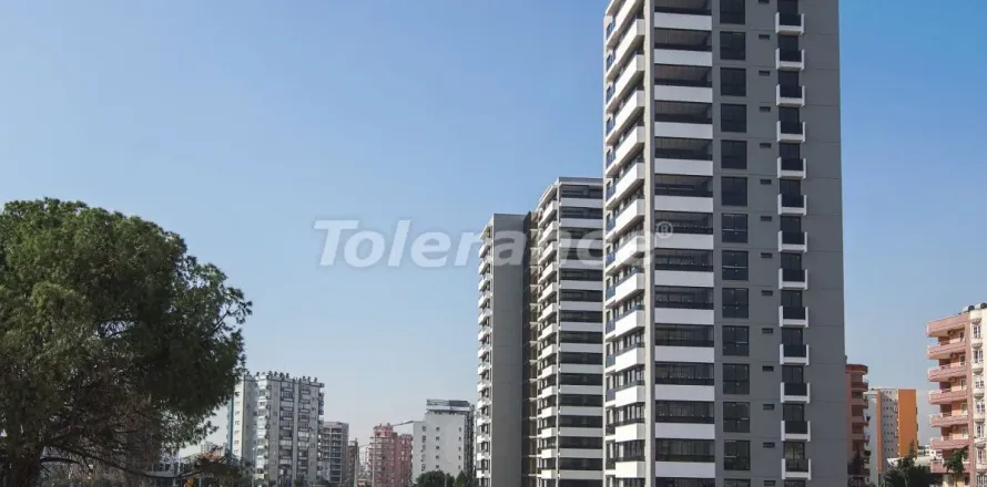 3+1 Apartment  in Mersin, Turkey No. 237418