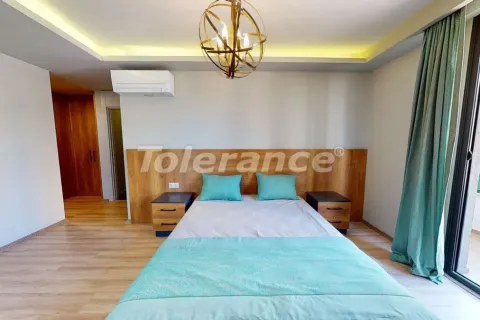 Apartment for sale  in Mersin, Turkey, 3 bedrooms, 223m2, No. 237418 – photo 19