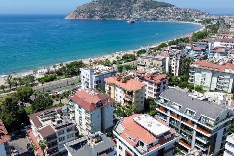 Takvåning  i Alanya, Antalya, Turkiet Nr. 222487
