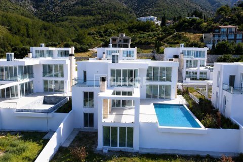 5+2 Villa  i Girne,  Nr. 226285 - 2