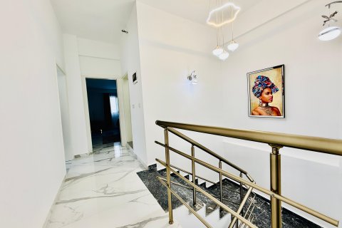 Продажа виллы  в Милясе, Мугле, Турция 3+1, 200м2, №217840 – фото 28