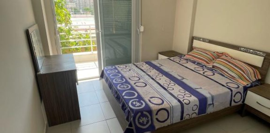 Lejlighed i Mahmutlar, Antalya, Tyrkiet Nr. 228025