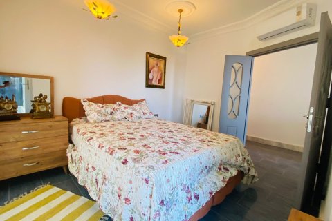 2+1 Apartment  in Mahmutlar, Antalya, Turkey No. 215995