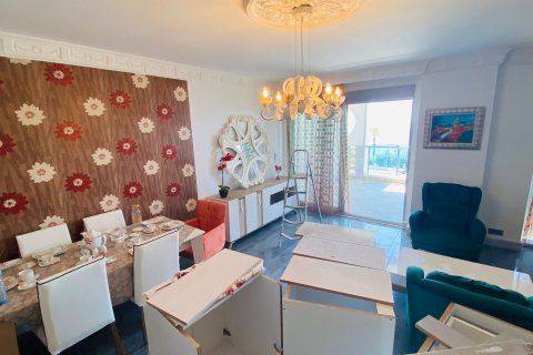 2+1 Leilighet i Mahmutlar, Antalya, Tyrkia Nr. 215995 - 8