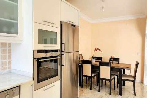 2+1 Lejlighed i Mahmutlar, Antalya, Tyrkiet Nr. 215999 - 5