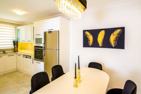 Продажа квартиры в Махмутларе, Анталье, Турция 2+1, 125м2, №215998 – фото 8
