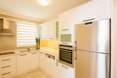 Продажа квартиры в Махмутларе, Анталье, Турция 2+1, 125м2, №215998 – фото 15