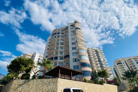 2+1 Apartment  in Mahmutlar, Antalya, Turkey No. 216000