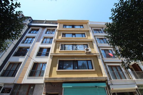 3+1 Apartment  in Istanbul, Turkey No. 227638