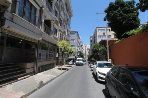 Продажа квартиры в Стамбуле, Турция 3+1, 120м2, №227638 – фото 2