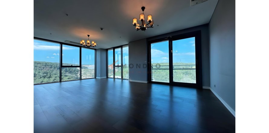 4+1 Lägenhet  i Sariyer, Istanbul, istanbul, Turkiet Nr. 227016