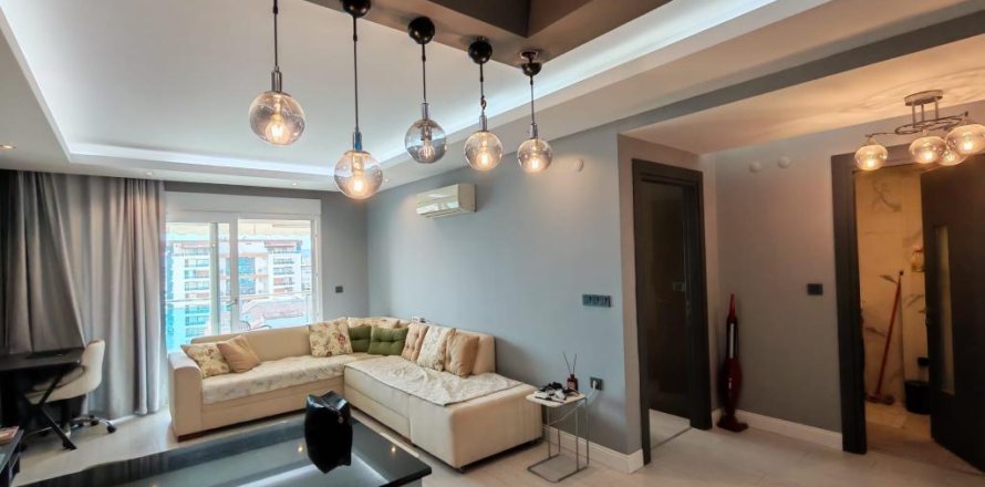 Lejlighed i Cikcilli, Antalya, Tyrkiet Nr. 221237