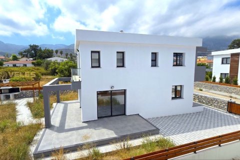 3+1 Villa i Alsancak, Girne, Nr. 213937 - 11