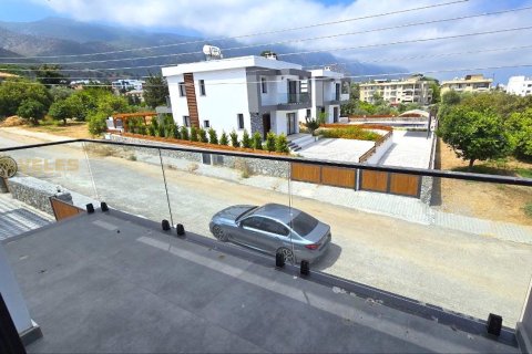 3+1 Villa i Alsancak, Girne, Nr. 213937 - 6