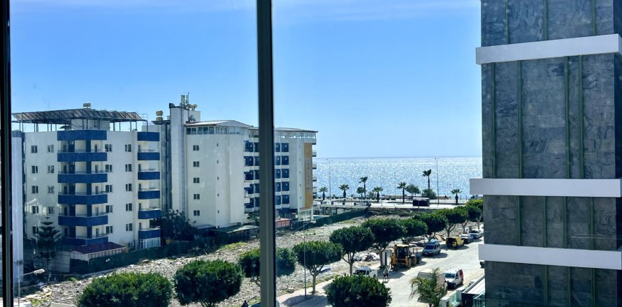 3+1 Lejlighed  i Mahmutlar, Antalya, Tyrkiet Nr. 227545